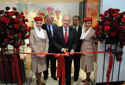 طيران الإمارات تطلق خدمتها اليومية إلى العاصمة واشنطن